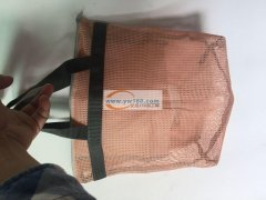 图片上的箱包外发  寻找专业做