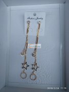 如图4款耳环 每款订单数量20万 ，询价