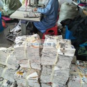 专做手提袋，笔袋，八角包，化妆包，西服套