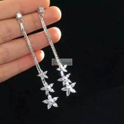 寻专业做铜配微镶耳饰加工厂，精诚合作，共