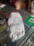 找做【如图】这种手套的厂家，货源充足，有