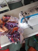 《寻上衬衫和上拉链的加工厂》寻找专业上衬