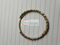 招烧焊零工时3名，<br />
地址，