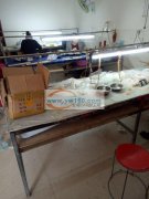 本厂工人多，出货快。主营耳钉上卡，耳钉穿