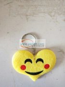 本厂专业承接手工及车缝大量产品，现有平车