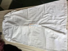 有没有能做医生穿的白大褂的工厂，有空做的