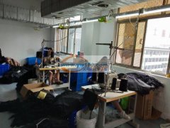 本人承接服装加工，现有厂房700个平方，