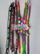 专业打结，针线，串珠，缝珠等饰品。员工稳