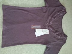 【量大】服装外发加工的，有做的联系我