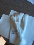 如图，每个月50000双左右，寻加工厂做