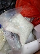 饰品厂倒闭，有两大箱钻处理，价格便宜，有