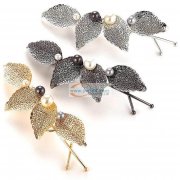 点珍珠点钻外发，拿货后两天交货，价高勿扰