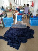 本厂专业生产加工各类舞台装，车工十余人，