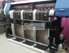 新设备承接箱包数码印花，鞋子，地垫，餐垫