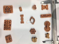 寻找【如图】这种树脂材料饰品，质量要好的