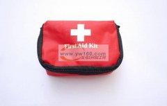 专业加工简单包，手袋，打扣，只要价格合理