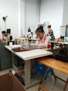 本厂设备有花样机，同步车，高车，平车，