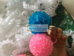 本厂承接各种胶抢花，穿珠子、打扣、打结，