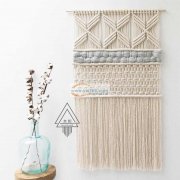 找能编织【如图】这类产品的加工厂，量大，