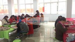 本厂规模大 人员足 物流方便 承接各类手工加工 平结等编制 