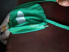 本厂现有如图包包外发，数量3000，有专