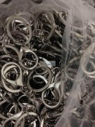 现有如图钥匙扣处里，有需要的请与我联系。