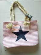 各类帆布包，化妆包，加工厂有需要的联系我