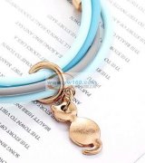 寻求做【如图】这两款吊坠的工厂，一款合金