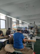 承接各种服装加工，有机器30余台，工人3