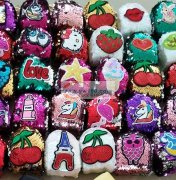 本厂专业承接零钱包化妆包公文包