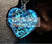 图中产品寻找厂家，有此款货的厂家联系，要