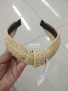 如图所示发圈外发，寻找加工这种发圈的工厂