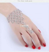 寻找【如图】这两款产品，现货，质量好的，