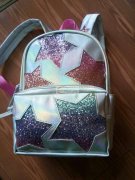 本厂承接书包、背包、布袋等加工，有员工1