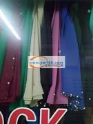 义乌市鹏宇钉珠加工厂，本厂有钉珠机15台