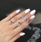 求购【如图】纯银➕锆石产品，要求现货，一