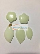 承接加工树脂工艺品，琥珀钥匙扣，树脂配件