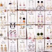 寻求做流行耳饰的厂家，【如图】长期合作，