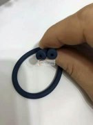 有没有能做【如图】硅胶管子的厂家，专业的