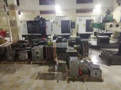 本厂有注塑机6台，机台类型为200克、3