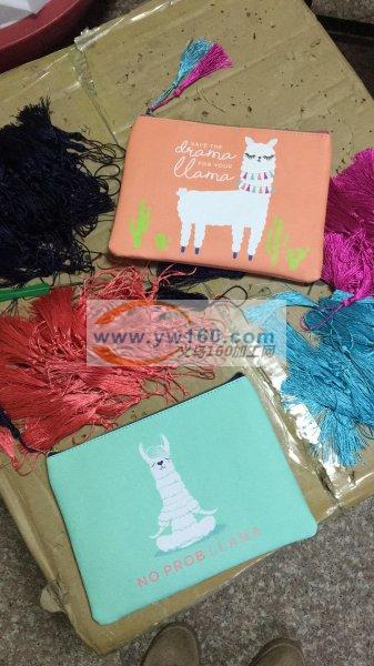 承接:化妆包,数码包,夹棉包,文胸包,鞋 承接:化妆包,数码包,夹棉包,文胸包,鞋