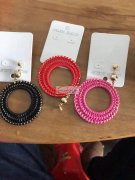 寻找做产品的工厂【如图】四个颜色各需要1