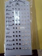 年产3000000左右，寻找专业耳钉上卡加工厂