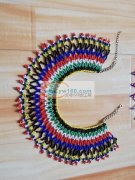 我司工人是外国朝鲜。我本人在义乌，加工厂