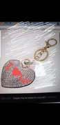 寻找能做【如图】钥匙扣爱心配件皮革镶钻的
