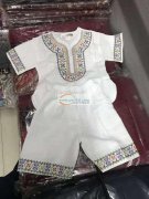 【如图】本厂现有5000套服装外发，寻找