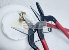 承接各种手工活加工，点钻，打胶枪，挂圈，