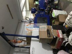 4台注塑机对外加工。500克300克都有