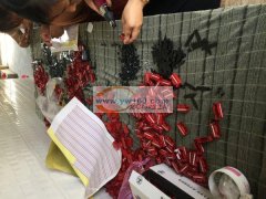 工厂承接各种饰品，工艺品，玩具，挂圈，弯