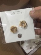 找长期做合金的耳钉工厂，【如图】要求专业